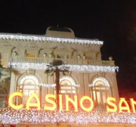 Mono Vicino Casino' * San Remo